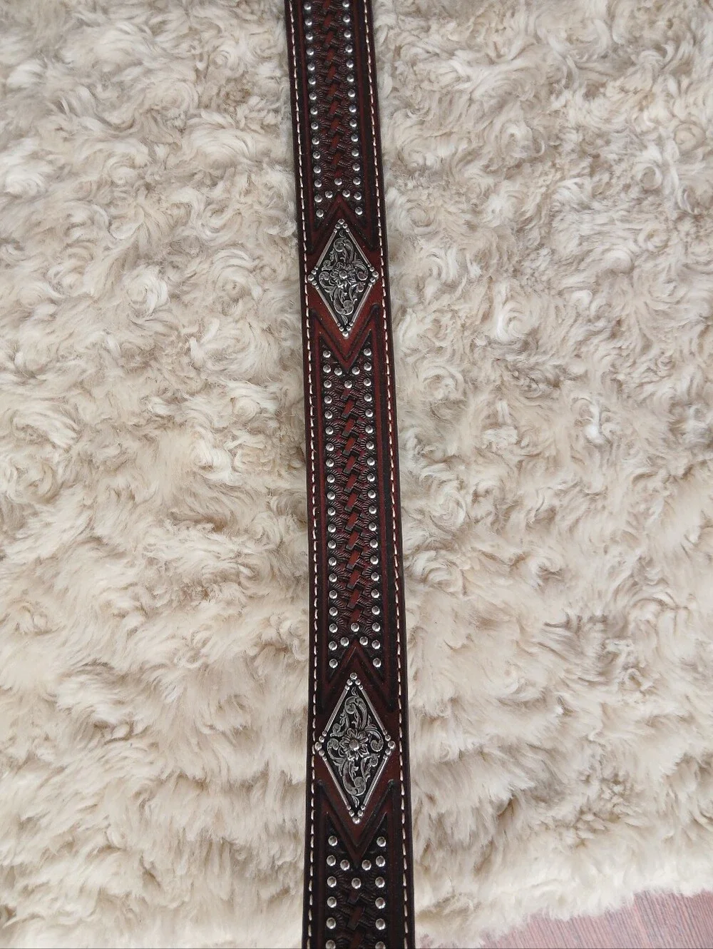 💎 Ariat Big Boys Diamond Shape Concho Belt
